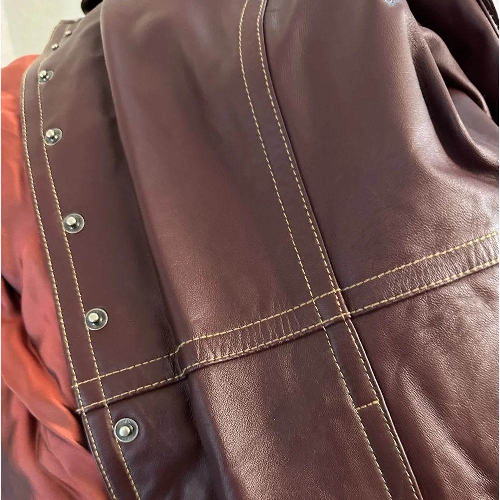 Leather jacket - Picture 5 of 7